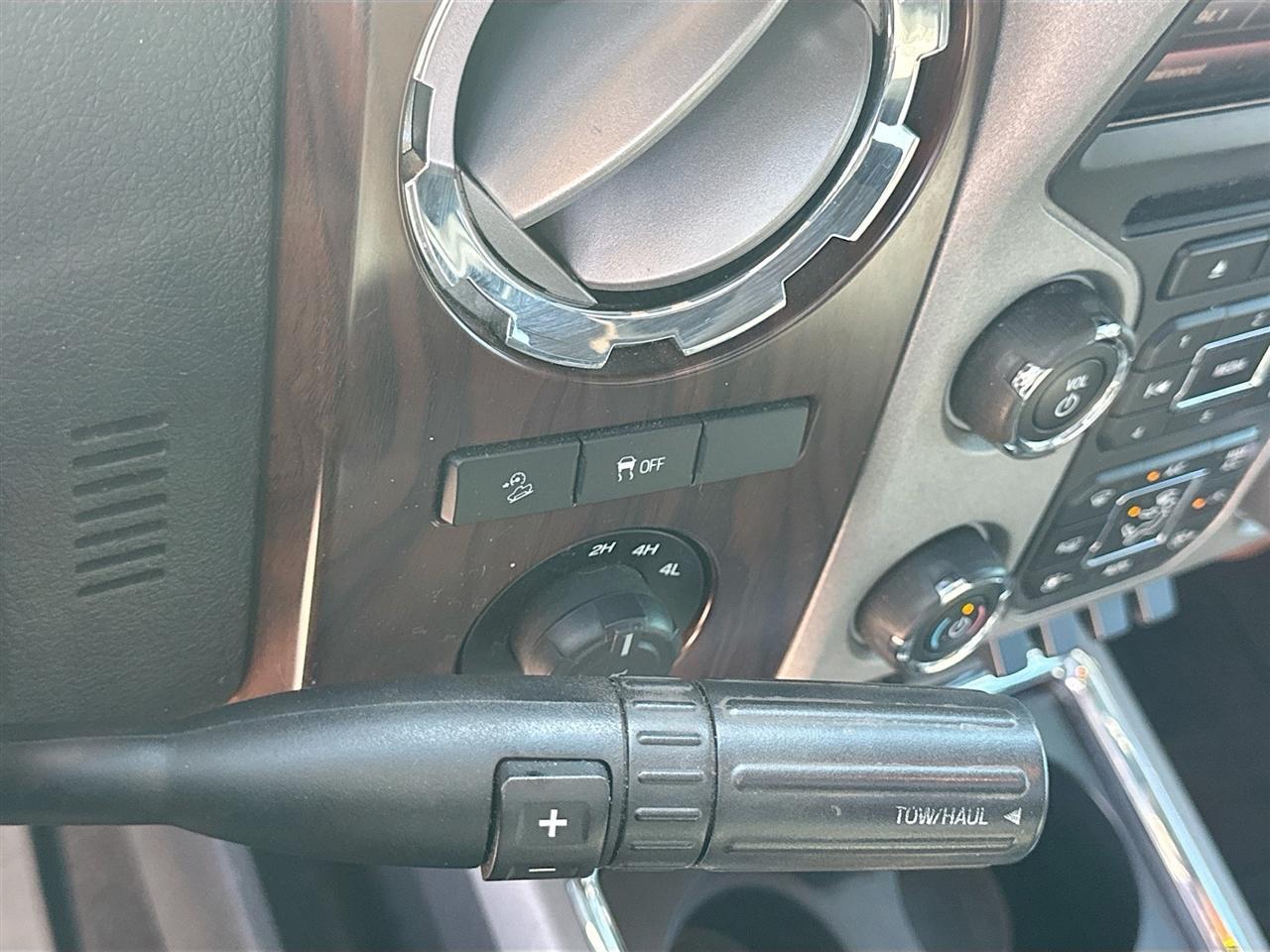 Ford Super Duty F-250 Srw4Wd Crew Cab 172" Lariat - Thumbnail 16