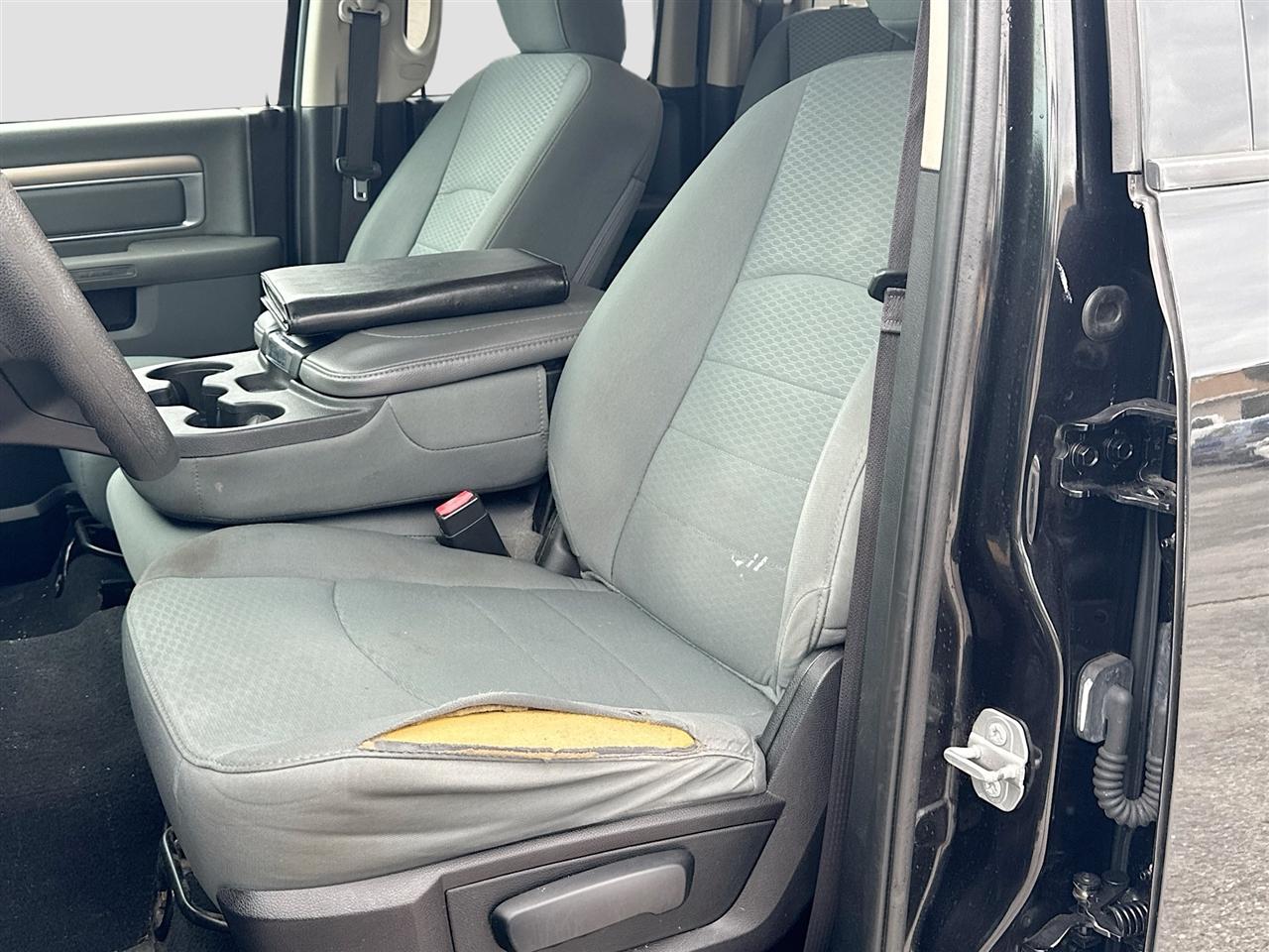 Ram 15004Wd Quad Cab 140.5" Slt - Thumbnail 17