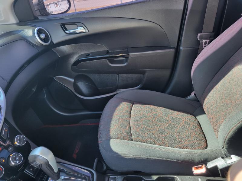 Chevrolet Soniclt Auto Sedan - Thumbnail 12