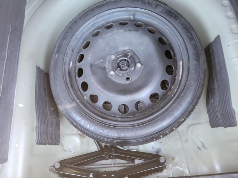 Chevrolet Soniclt Auto Sedan - Thumbnail 17