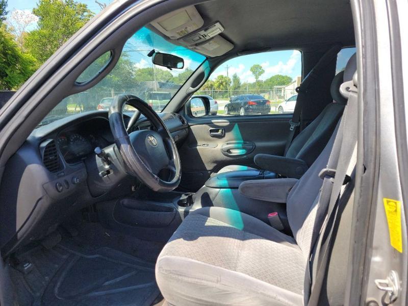 Toyota Tundra - Thumbnail 10