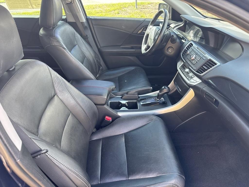 Honda Accord Sdn4Dr I4 Cvt Sport - Thumbnail 18