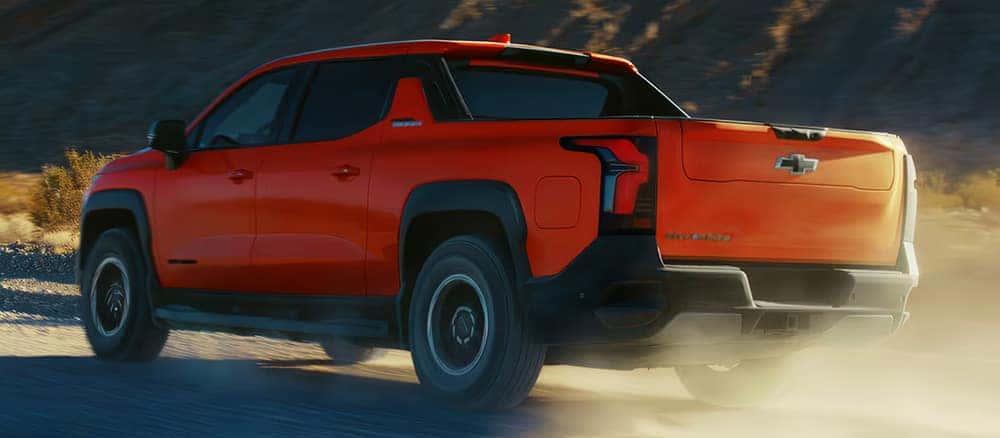 Chevrolet Silverado Ev - Thumbnail 2