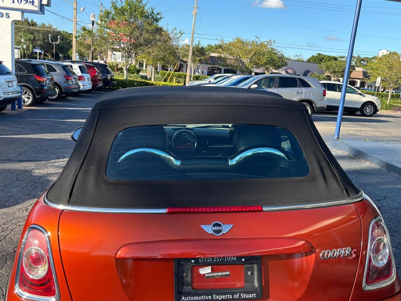 Mini Cooper S Convertible - Thumbnail 12