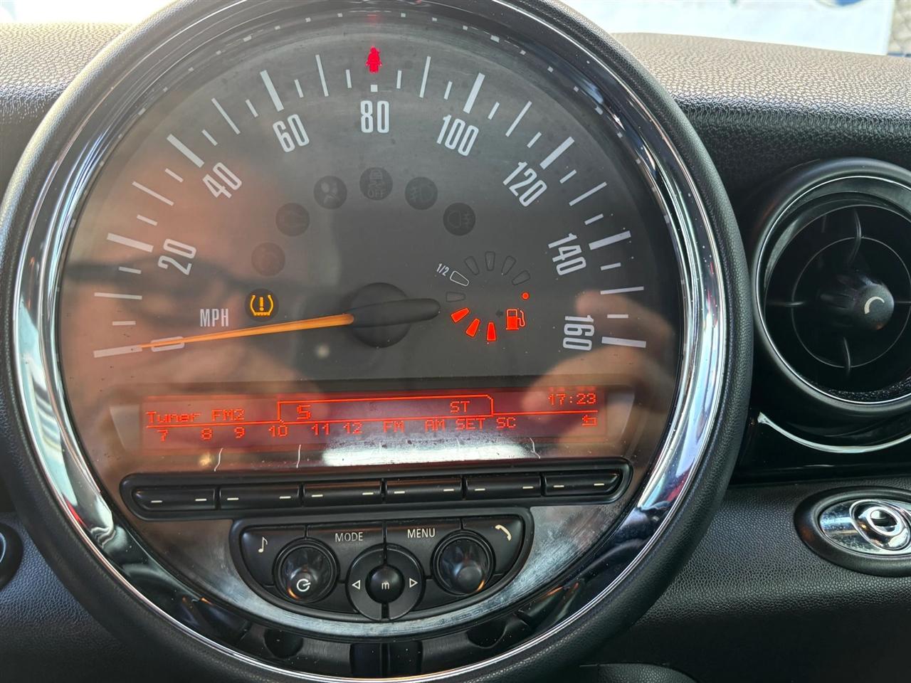 Mini Cooper S Convertible - Thumbnail 18