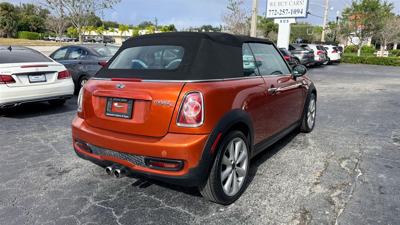 Mini Cooper S Convertible - Thumbnail 6