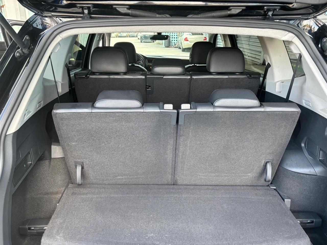 Volkswagen Tiguan Se - Thumbnail 18