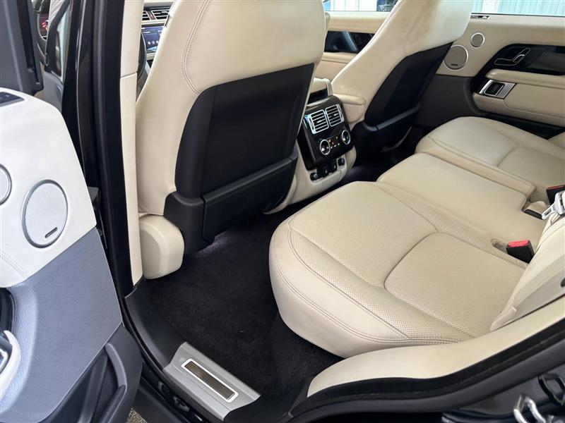 Land Rover Range Rover Hse 4D Suv - Thumbnail 13