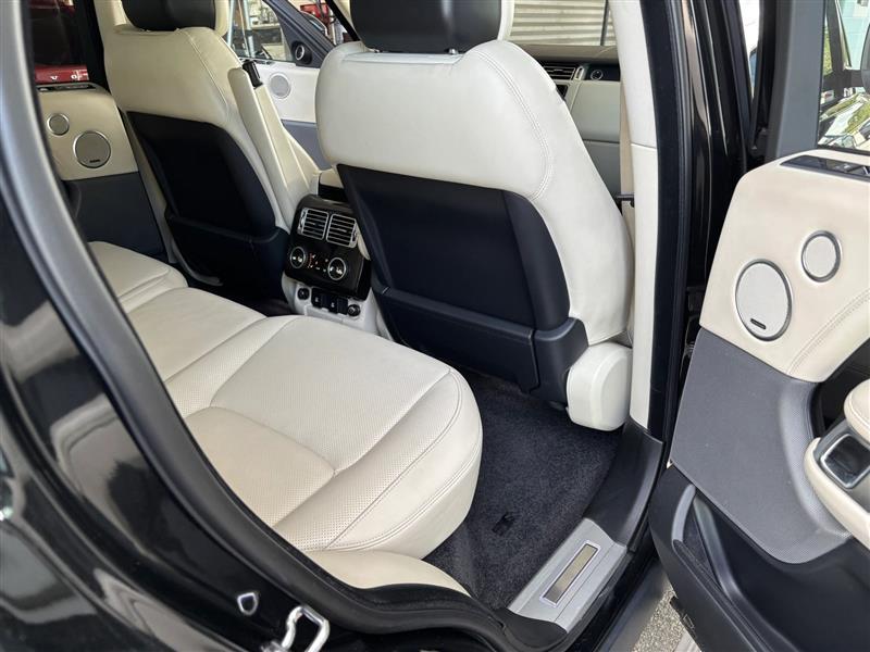 Land Rover Range Rover Hse 4D Suv - Thumbnail 14