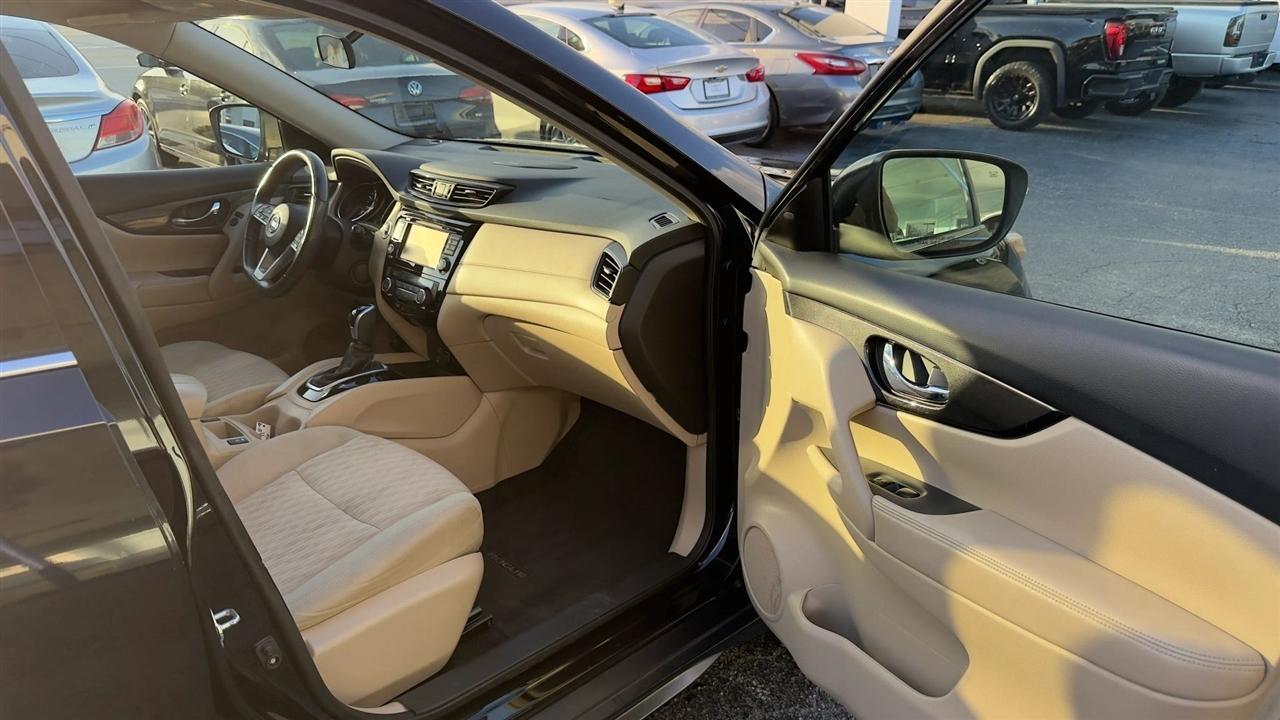 Nissan Rogue Sv 2Wd - Thumbnail 11