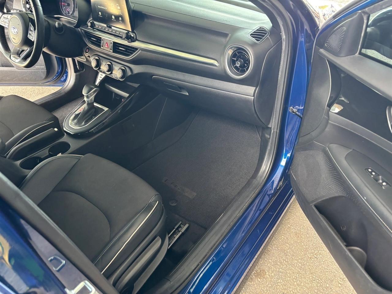 Kia Forte Gt-Line - Thumbnail 12