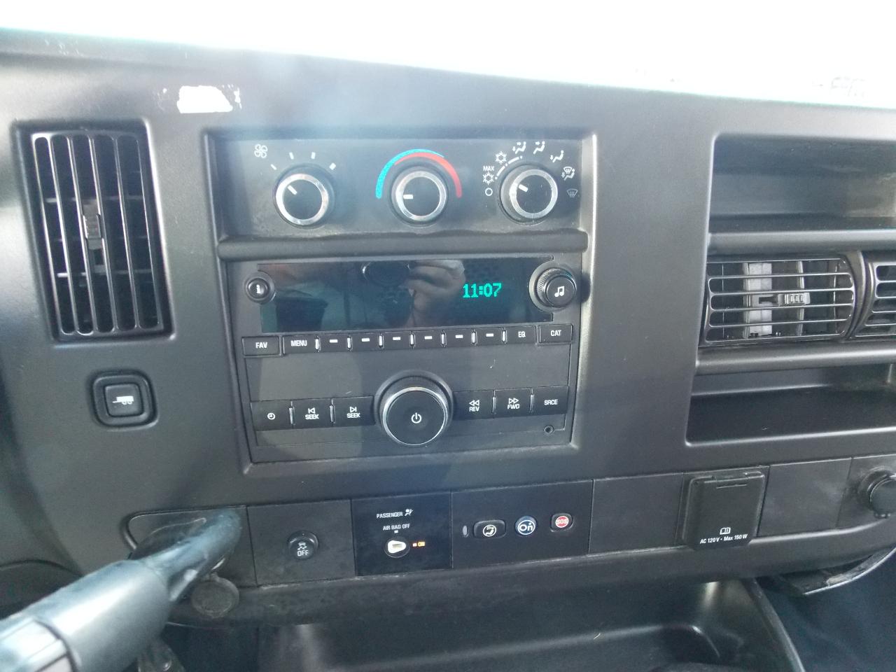 Chevrolet Express Cargo Vanrwd 2500 155" - Thumbnail 13