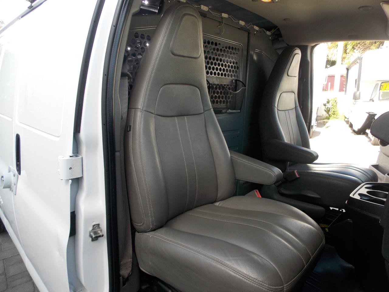 Chevrolet Express Cargo Vanrwd 2500 155" - Thumbnail 5