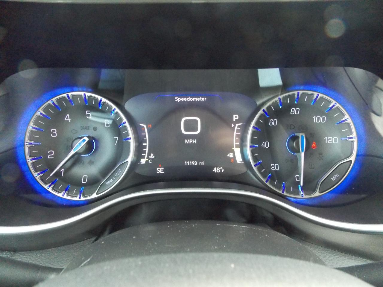 Chrysler Pacificatouring L Fwd - Thumbnail 15