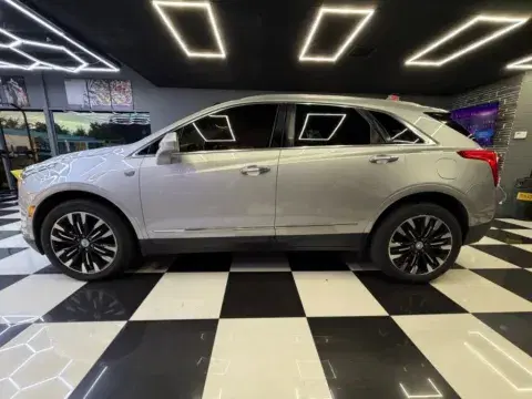 Cadillac Xt5 Premium Luxury Sport Utility 4D - Thumbnail 3