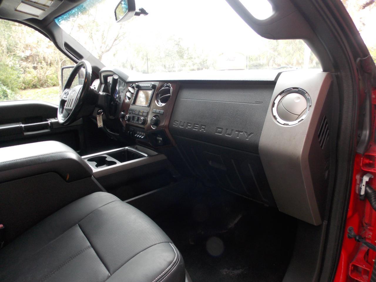 Ford Super Duty F-350 Drw4Wd Crew Cab 172" Lariat - Thumbnail 5