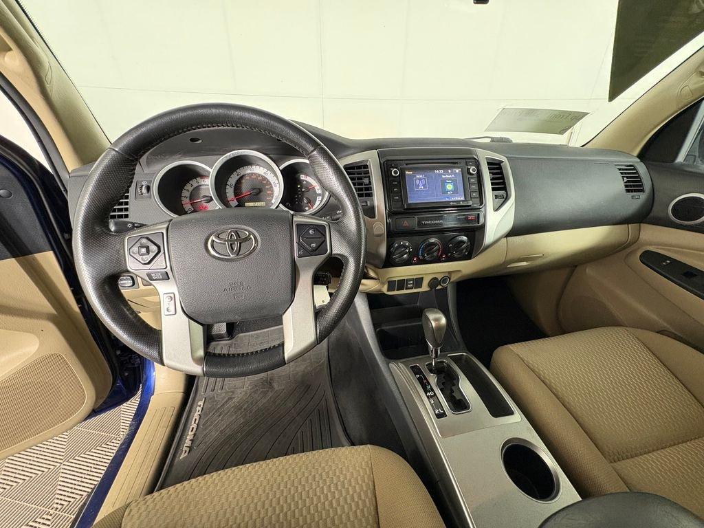 Toyota Tacoma Prerunner - Thumbnail 9