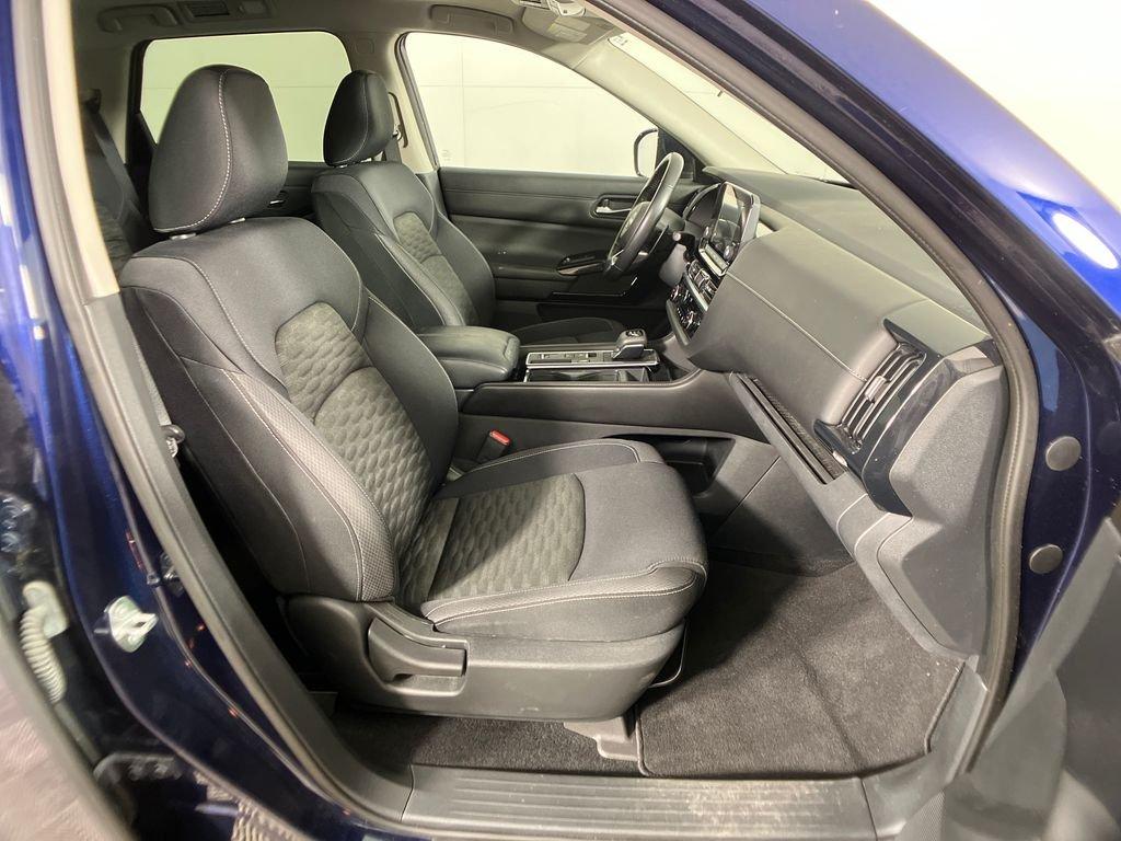 Nissan Pathfinder Sv - Thumbnail 7