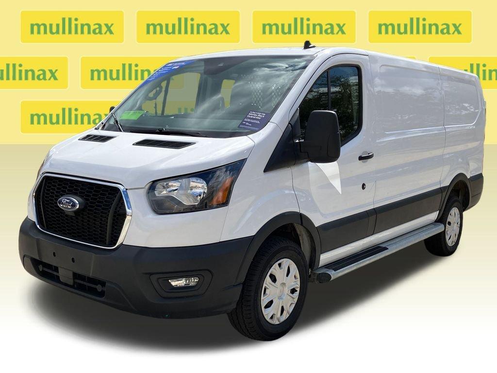 Ford Transit-250 Base - Thumbnail 15