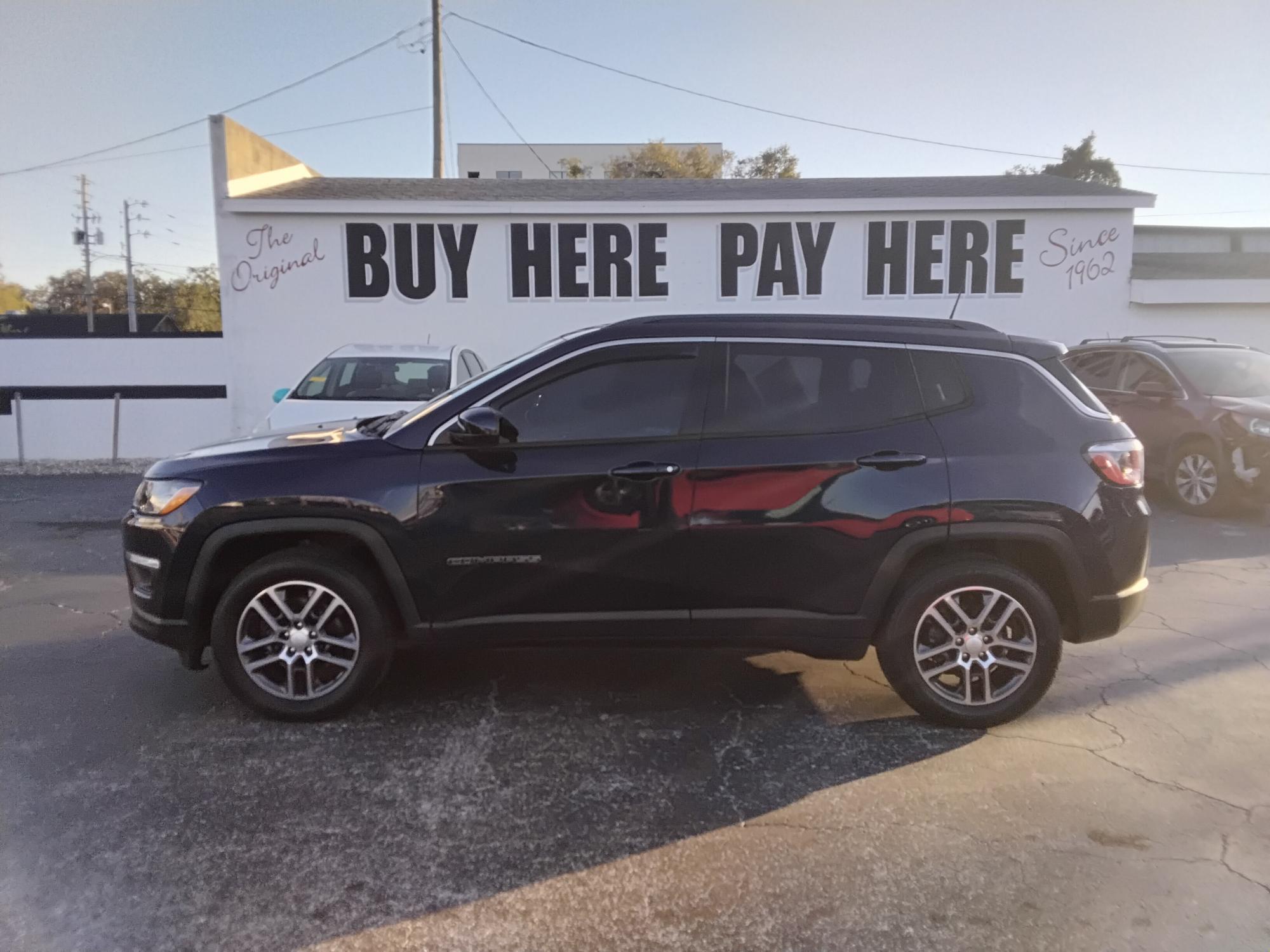 Jeep Compass Sport Fwd - View 1