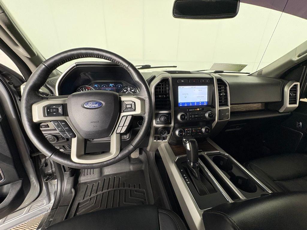 Ford F-150 Lariat - Thumbnail 8