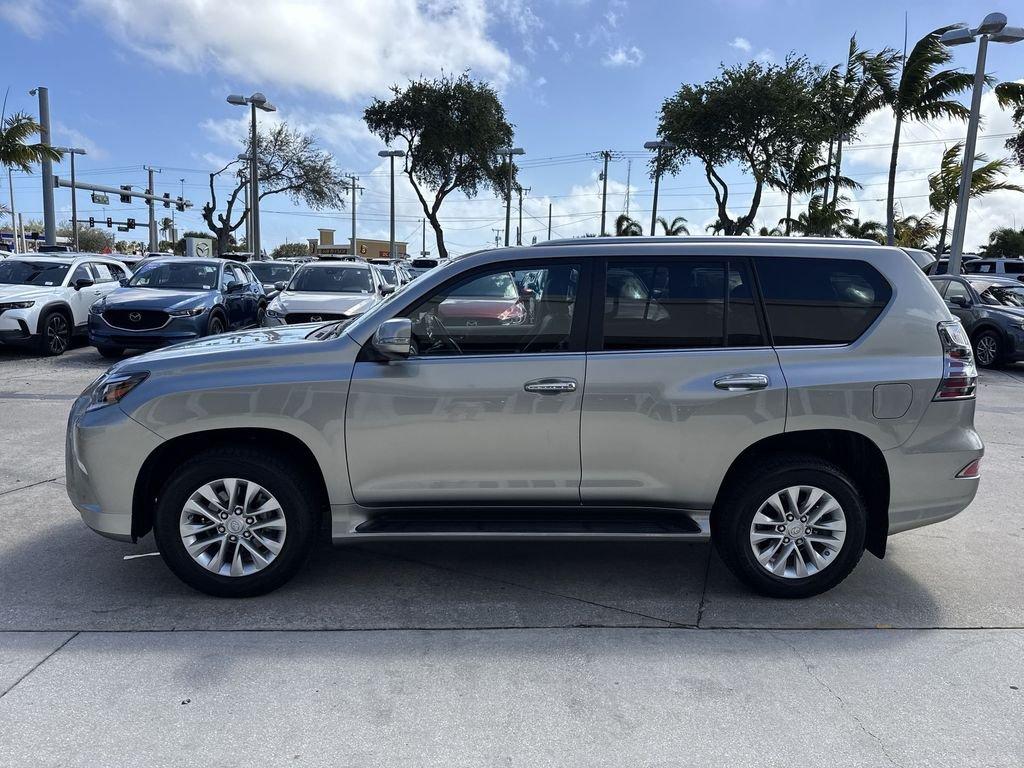 Lexus Gx 460 4Wd 4D Sport Utility - Thumbnail 13