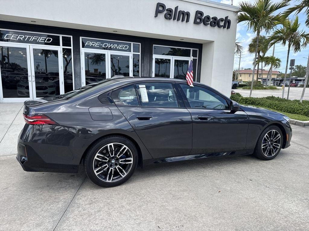 Bmw 5 Series 540I Xdrive Awd 4D Sedan - Thumbnail 6