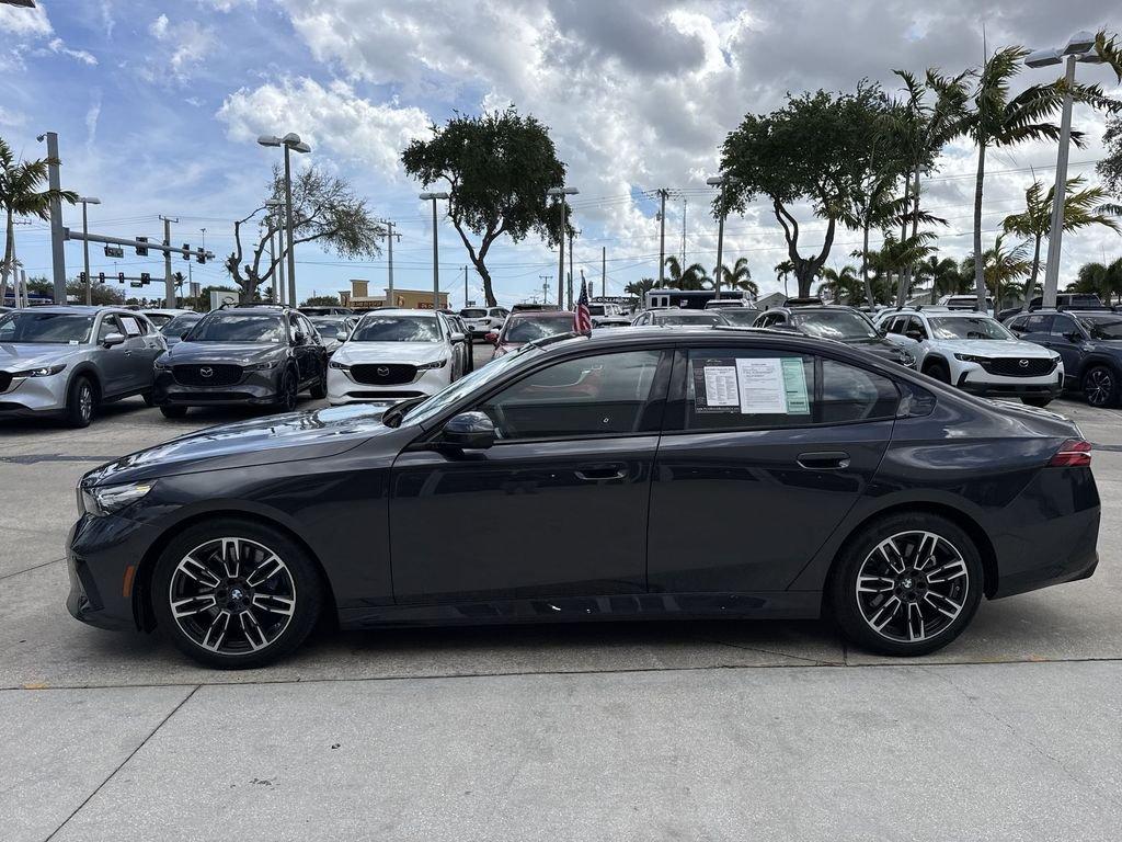 Bmw 5 Series 540I Xdrive Awd 4D Sedan - Thumbnail 13