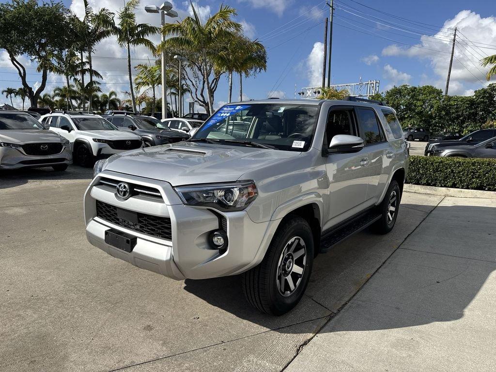 Toyota 4Runner Trd Off-Road Premium 4Wd 4D Sport Utility - Thumbnail 11