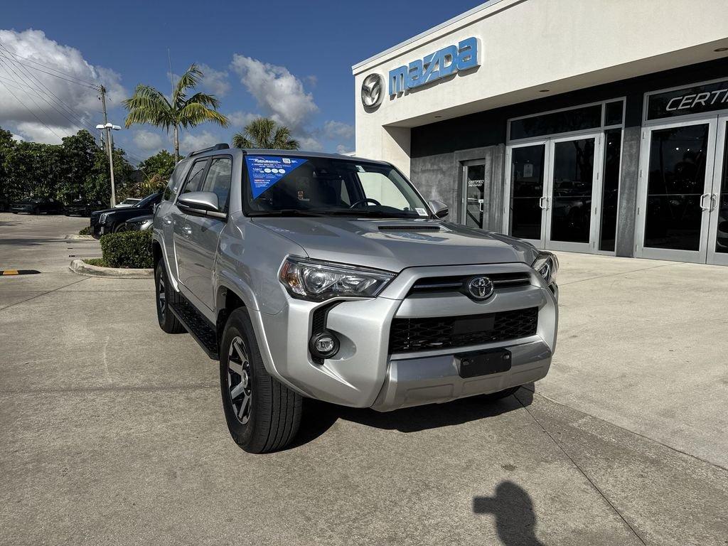 Toyota 4Runner Trd Off-Road Premium 4Wd 4D Sport Utility - Thumbnail 9