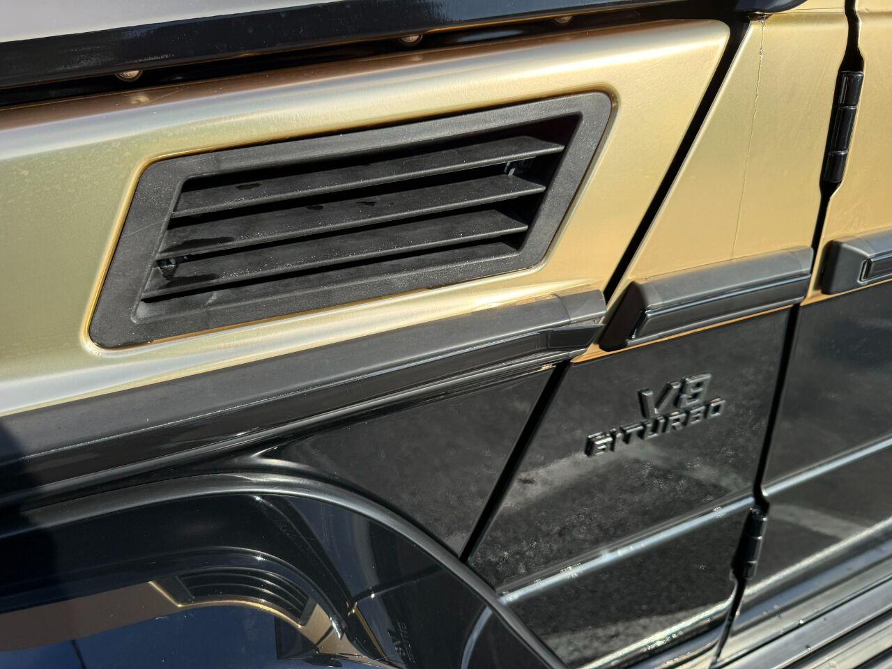 Mercedes-Benz G-Class - Thumbnail 13