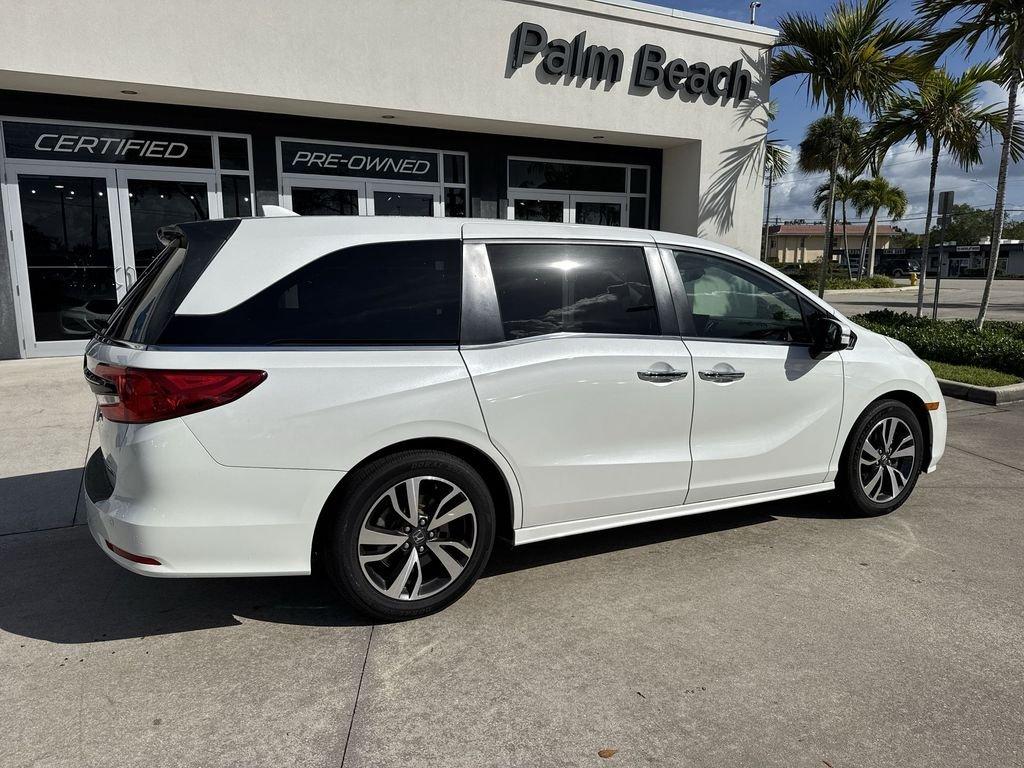 Honda Odyssey Touring Fwd 4D Passenger Van - Thumbnail 6