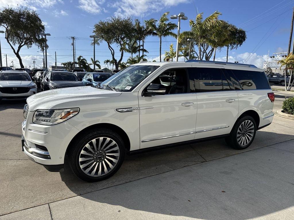 Lincoln Navigator L L Reserve 4Wd 4D Sport Utility - Thumbnail 12