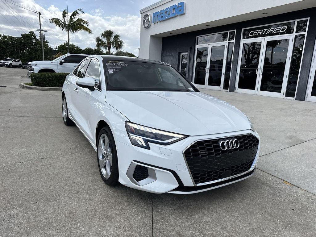 Audi A3 40 Premium Plus Quattro Quattro 4D Sedan - Thumbnail 9