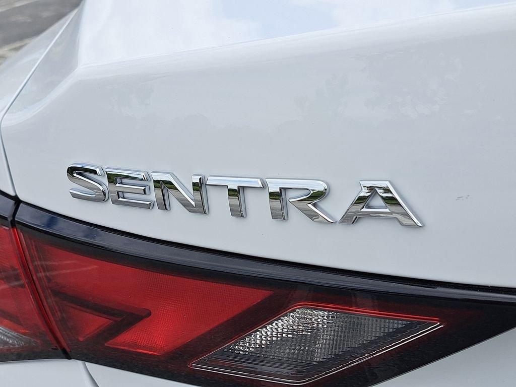 Nissan Sentra S - Thumbnail 10