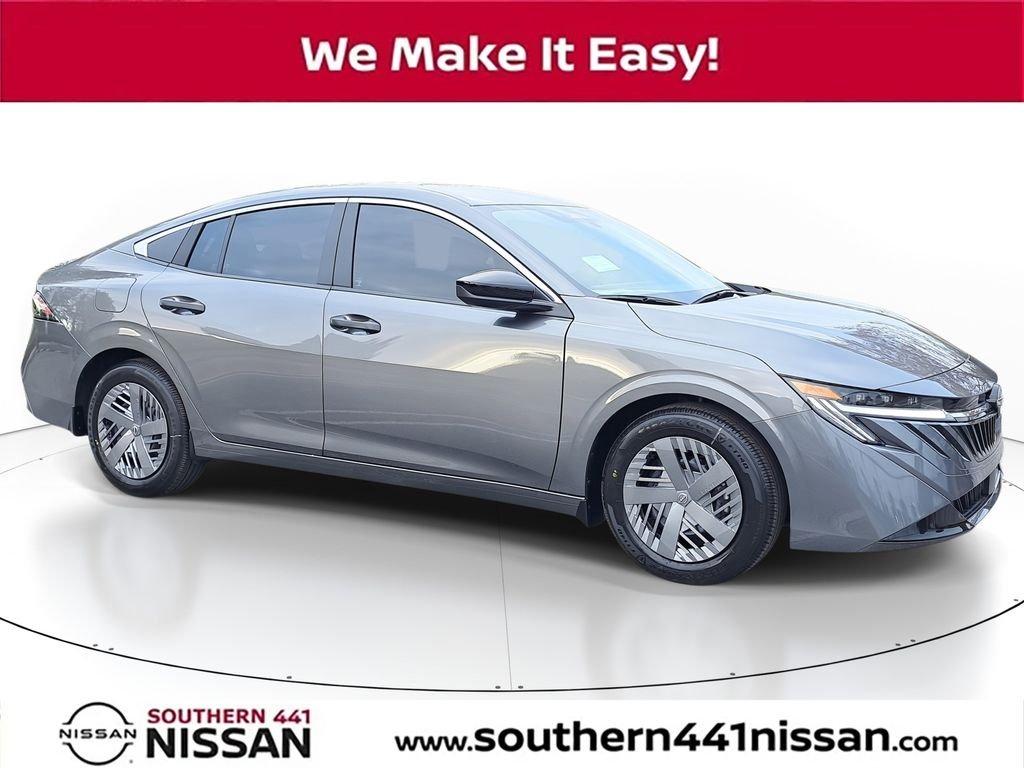 Nissan Sentra S - Thumbnail 2