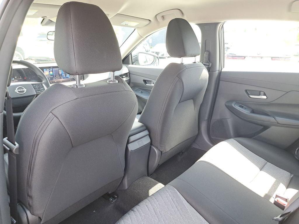 Nissan Sentra Sv - Thumbnail 12