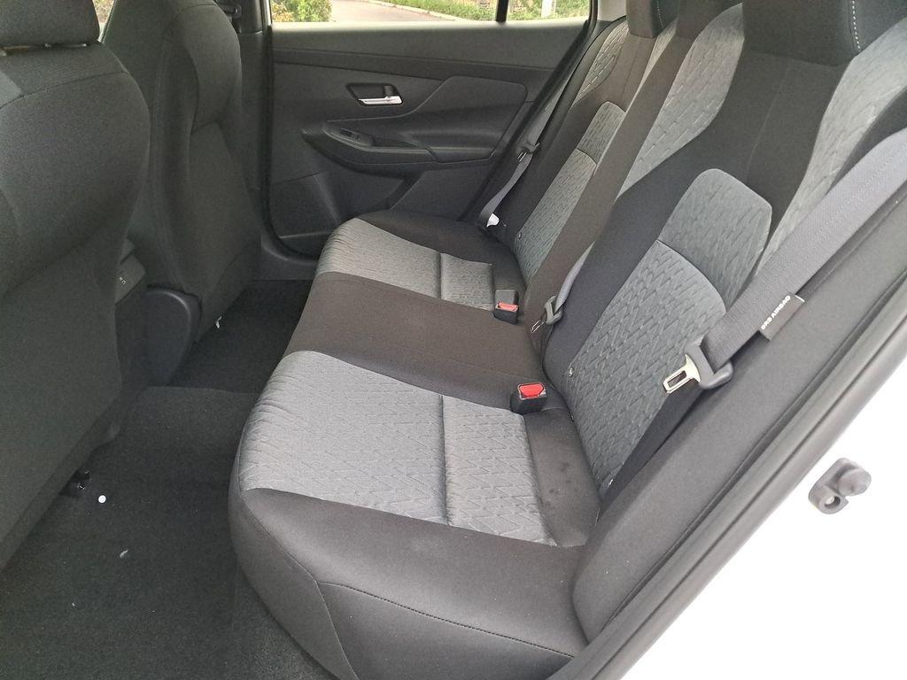 Nissan Sentra Sv - Thumbnail 13