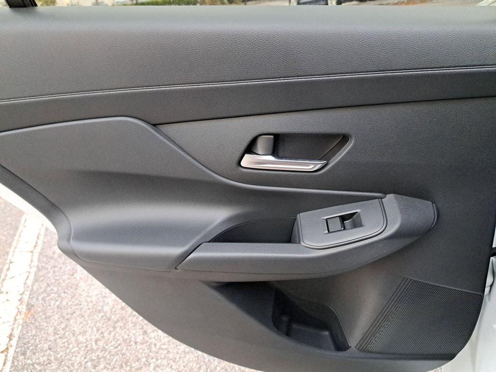 Nissan Sentra Sv - Thumbnail 15