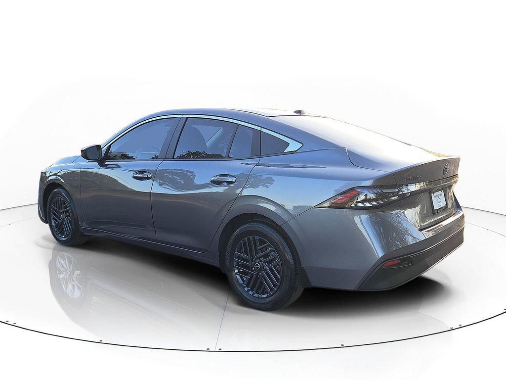 Nissan Sentra Sv - Thumbnail 6