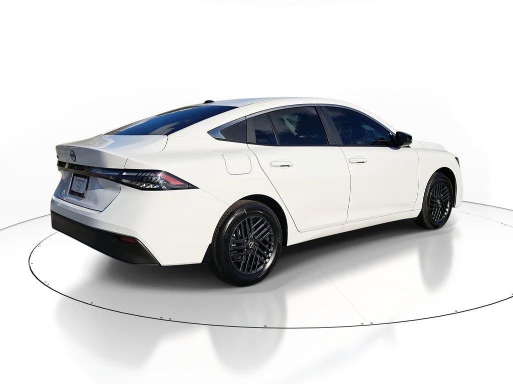 Nissan Sentra Sv - Thumbnail 8