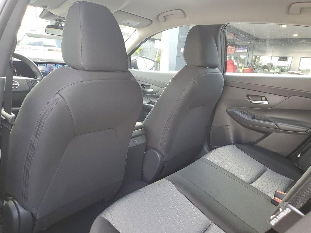 Nissan Sentra Sv - Thumbnail 13