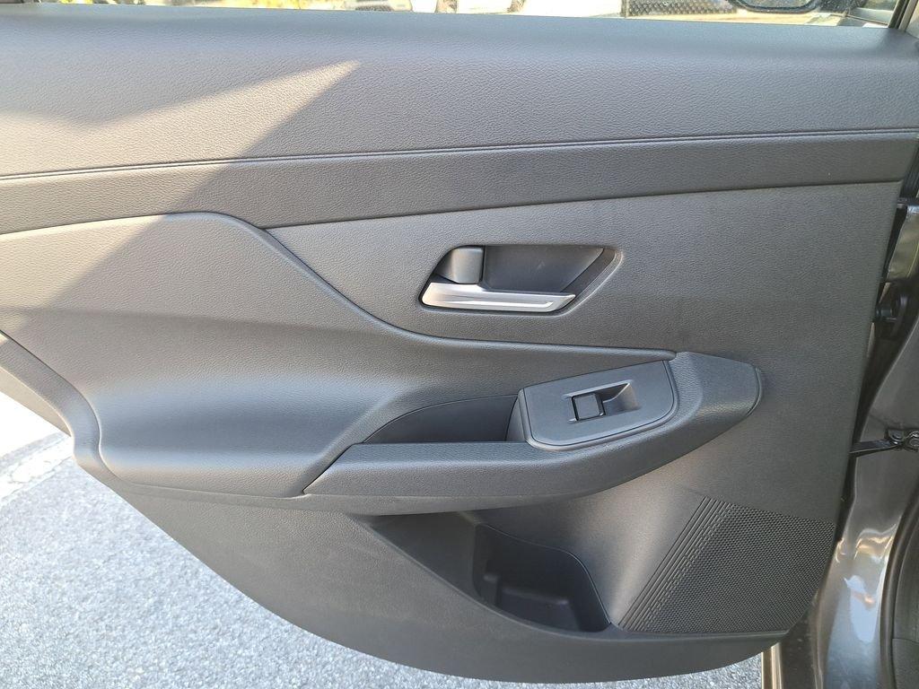 Nissan Sentra Sv - Thumbnail 15