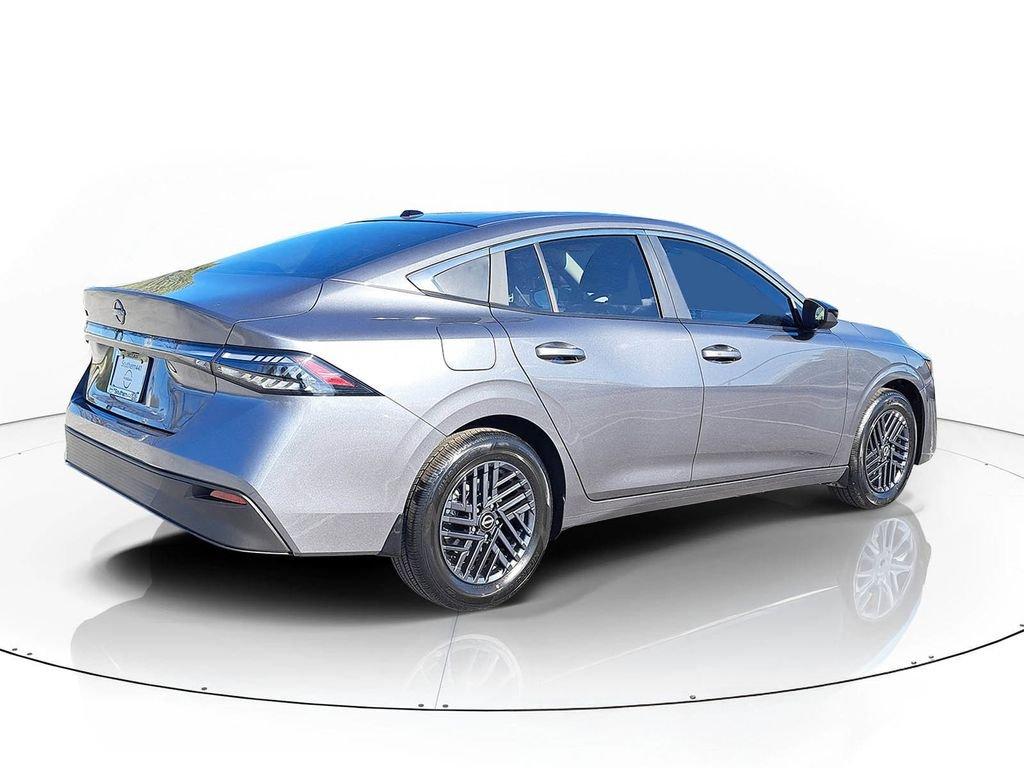 Nissan Sentra Sv - Thumbnail 8