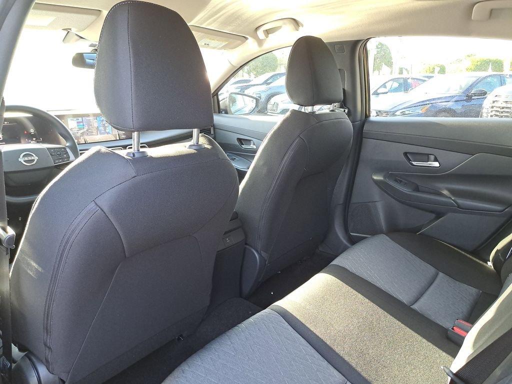 Nissan Sentra Sv - Thumbnail 12