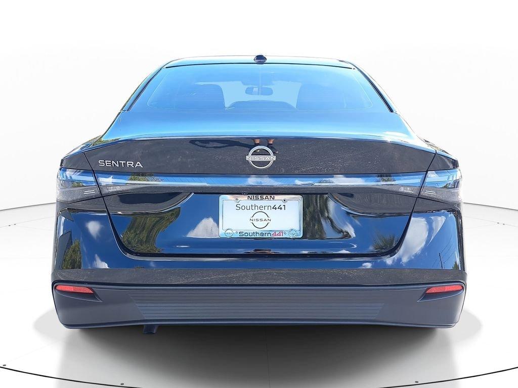 Nissan Sentra Sv - Thumbnail 7