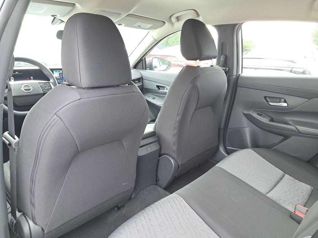 Nissan Sentra Sv - Thumbnail 12