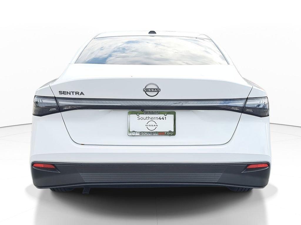 Nissan Sentra Sv - Thumbnail 7