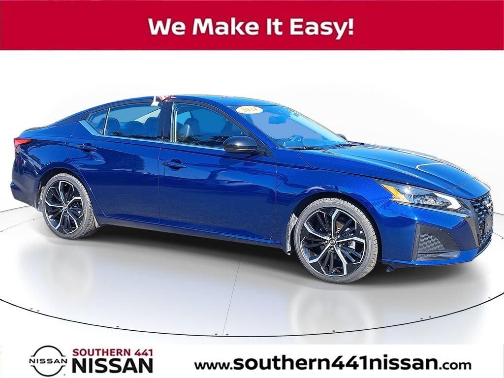 Nissan Altima 2.5 Sr - Thumbnail 2
