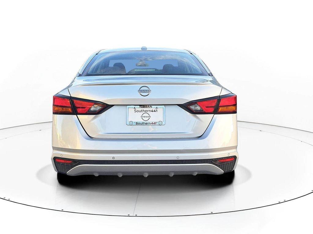 Nissan Altima 2.5 Sv - Thumbnail 7